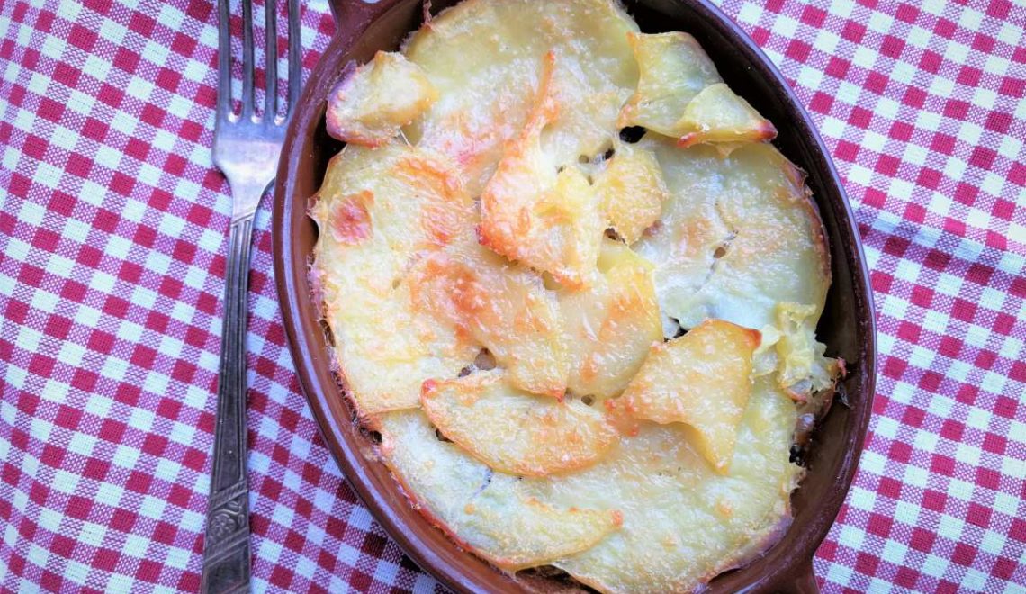 Tortino di funghi, patate e scamorza